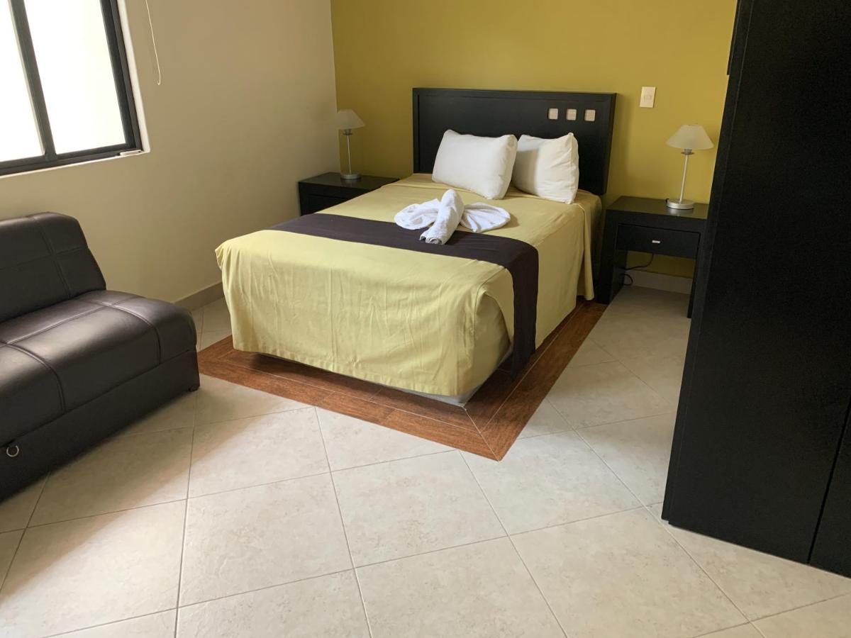 Hotel Escala Puebla Centro ภายนอก รูปภาพ