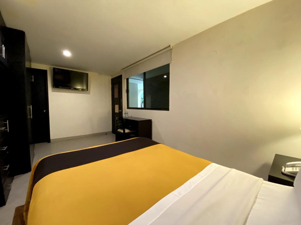 Hotel Escala Puebla Centro ภายนอก รูปภาพ